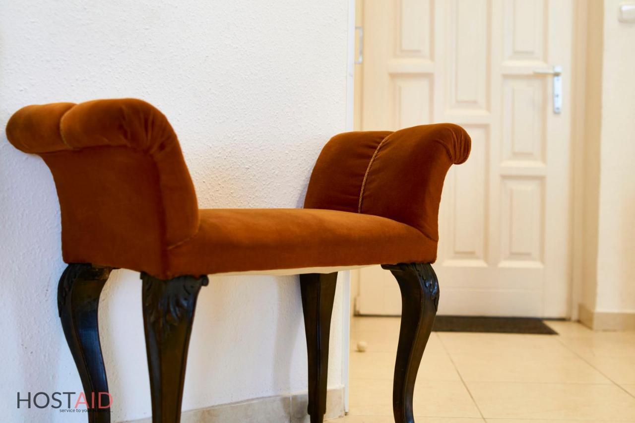 M52 Apartment - Hostaid Budapest Kültér fotó