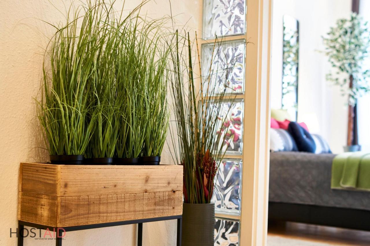 M52 Apartment - Hostaid Budapest Kültér fotó