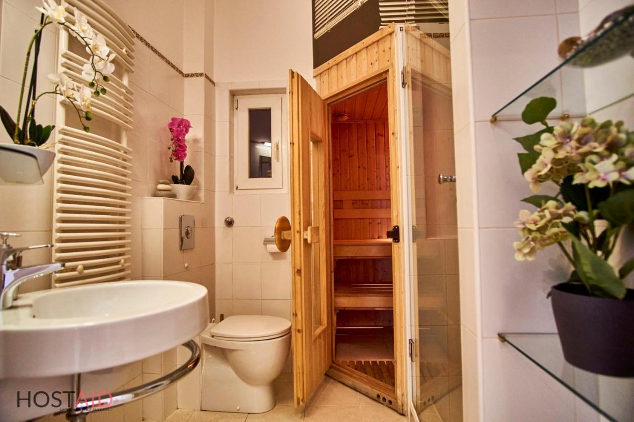 M52 Apartment - Hostaid Budapest Kültér fotó